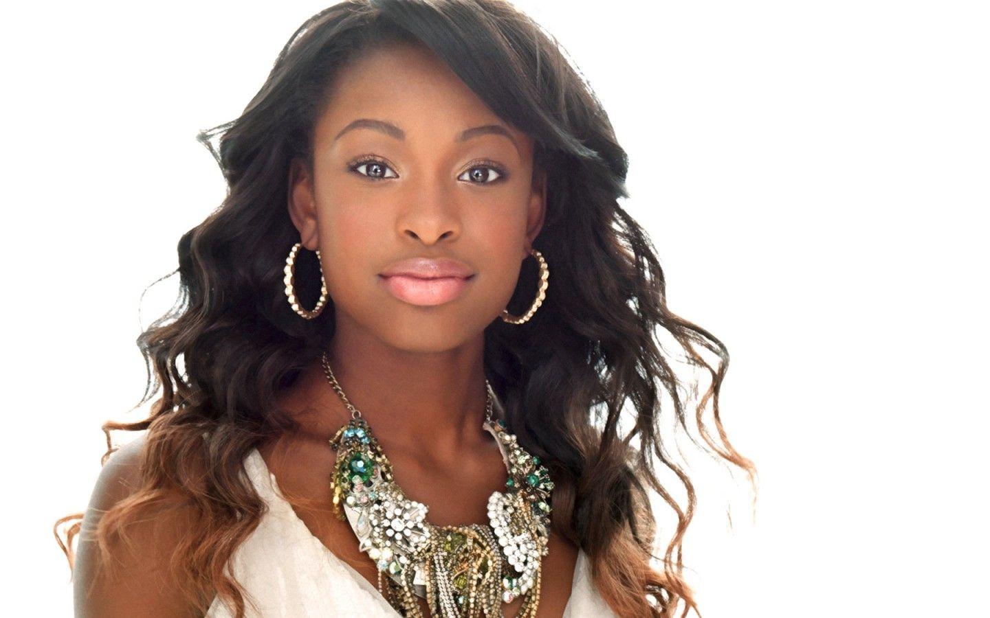 Skai Jackson Wallpapers - Wallpaper Cave