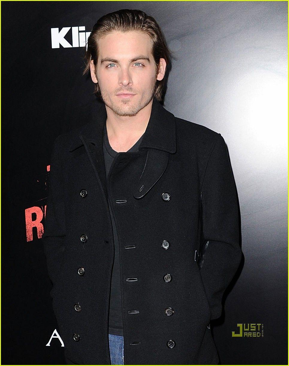 Kevin Zegers Checks Out The Runaways: Photo 2434503. Kevin Zegers