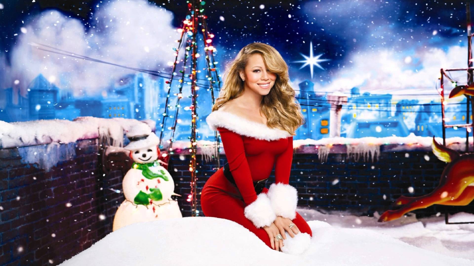 of the Best Christmas Songs Sung by Women for Your Holiday Playlist