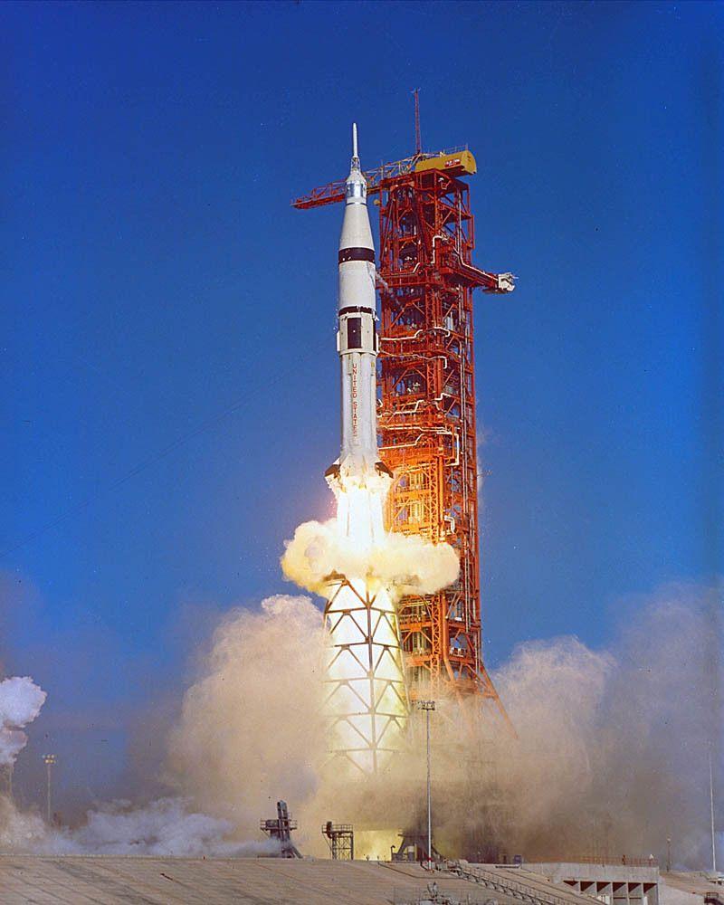 A History Of NASA Rocket Launches In 25 High Quality Photo