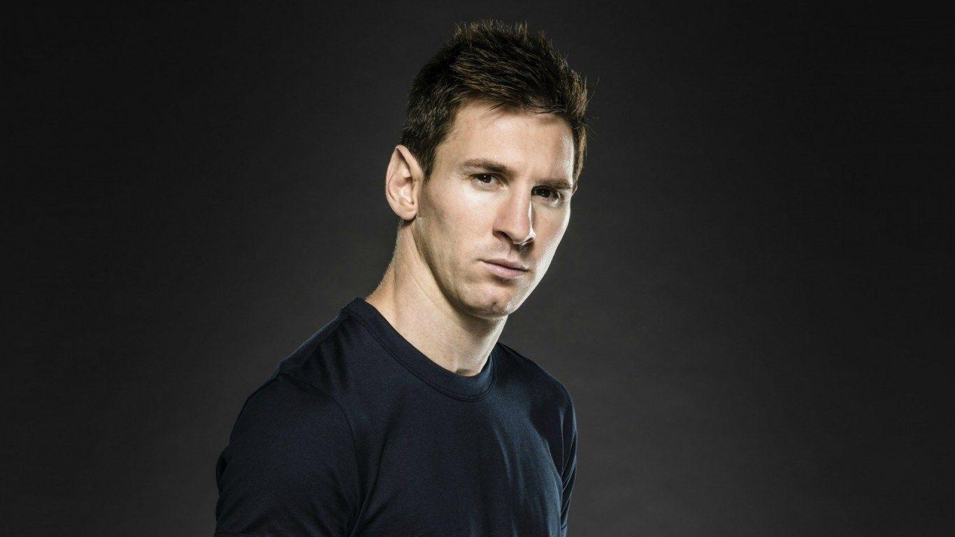 HD Background Lionel Messi Barcelona Football Club Player Black T