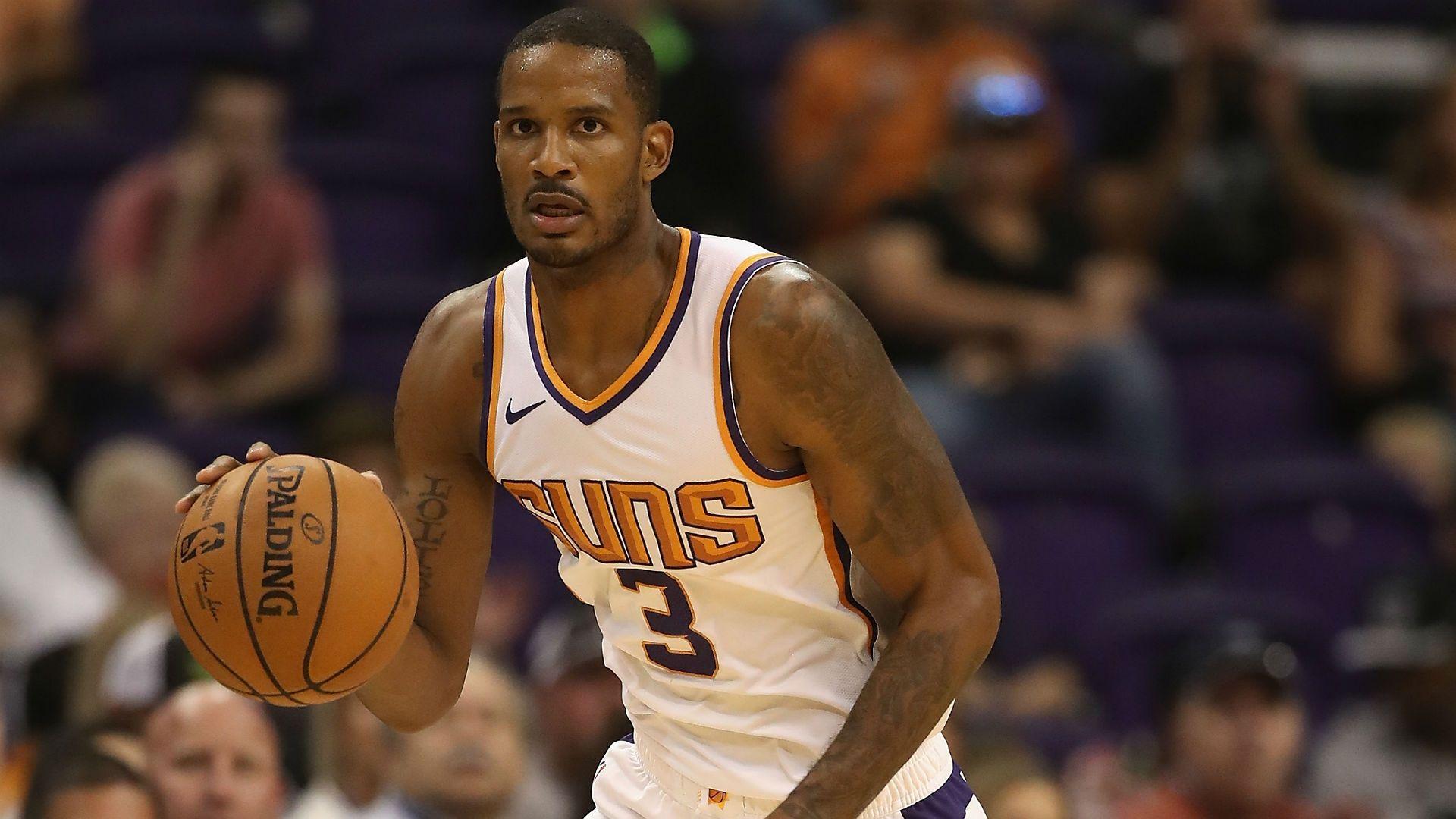 NBA trade rumors: Lakers working to acquire Suns' Trevor Ariza