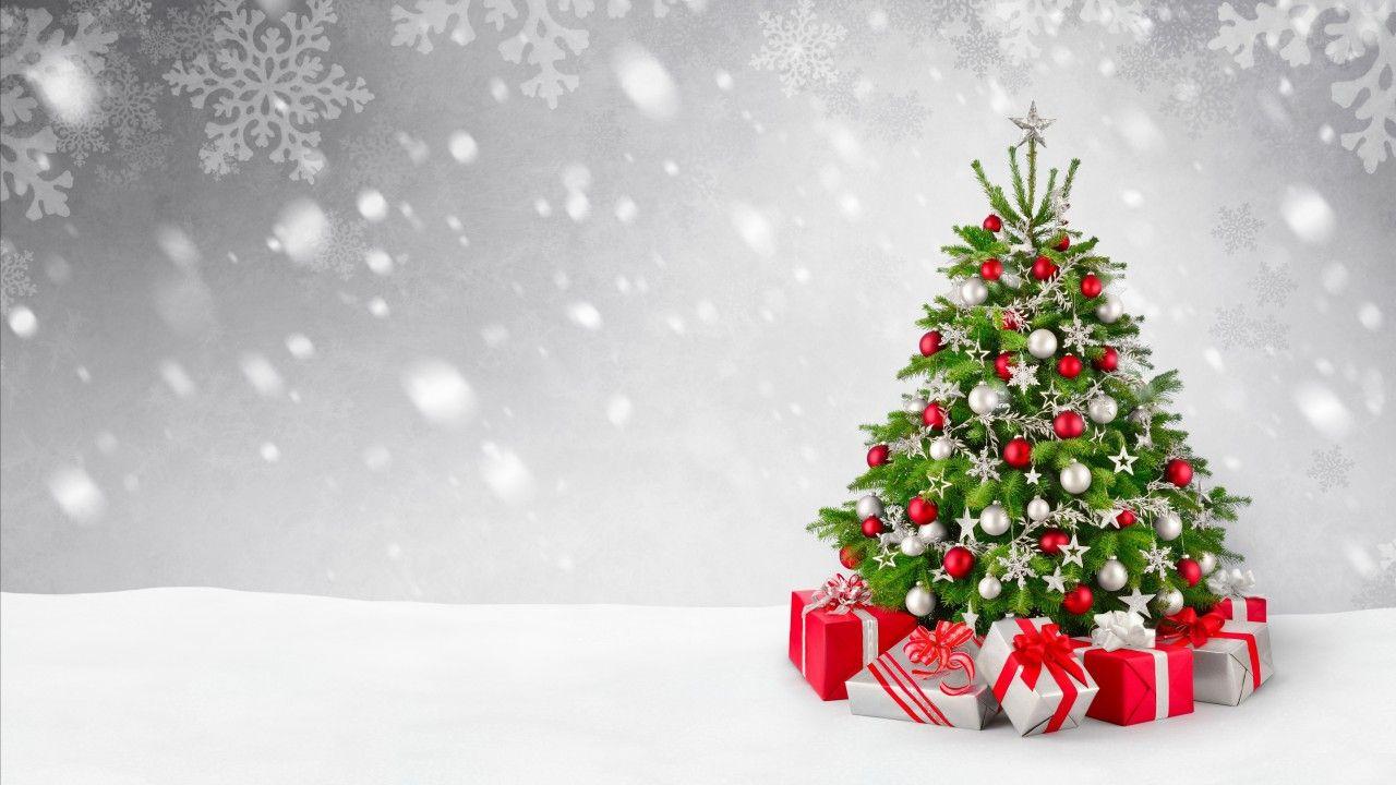 Wallpaper Christmas tree, Decoration, Presents, Gifts, Snowfall, 5K