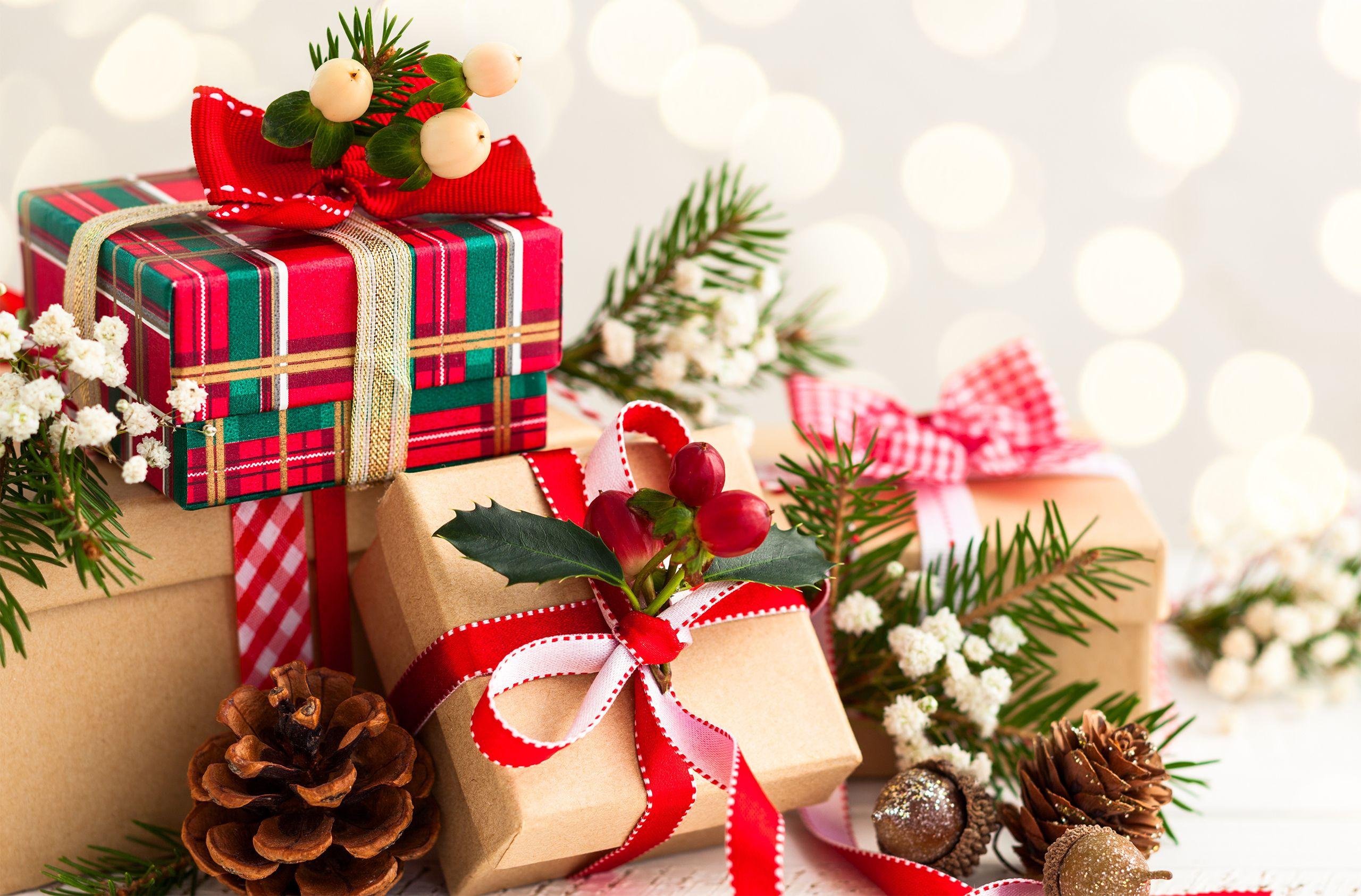 Christmas Gifts Wallpaper Quality
