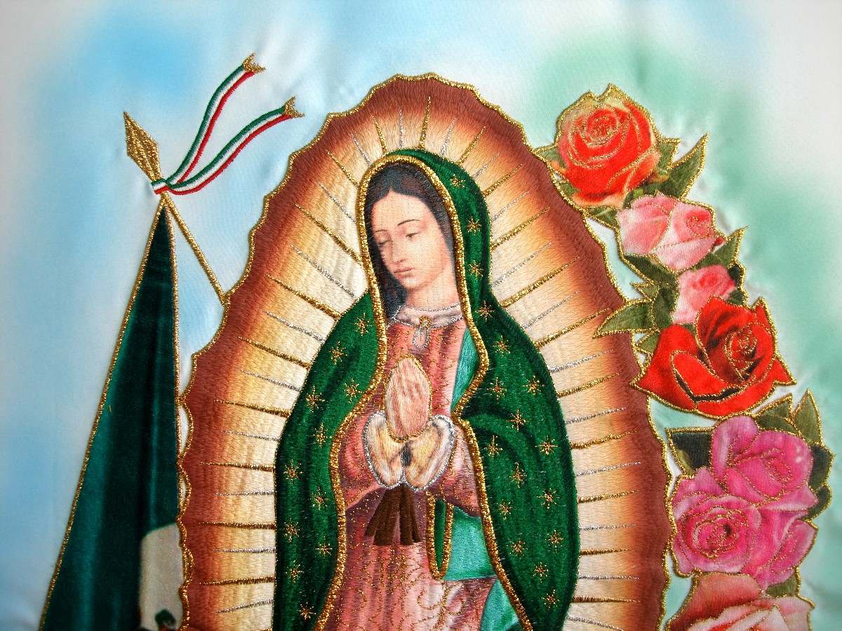 Virgen De Guadalupe iPhone Wallpaper Labzada Wallpaper