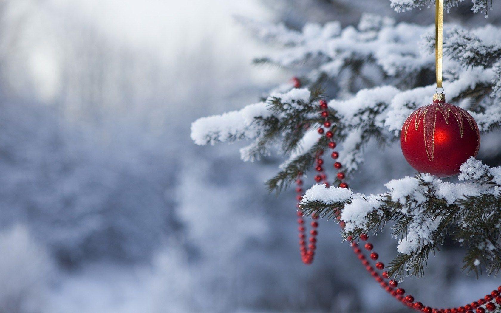Christmas Tree Balls Snow Winter Desktop Wallpapers