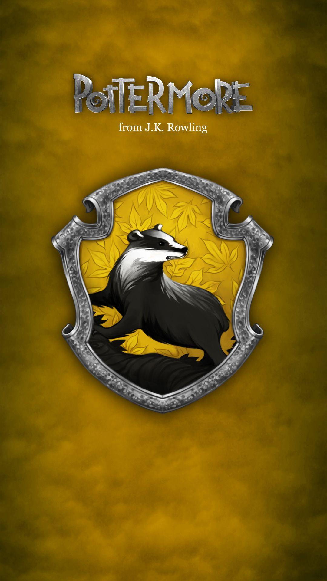 Hufflepuff Wallpaper. Hufflepuff Wreath