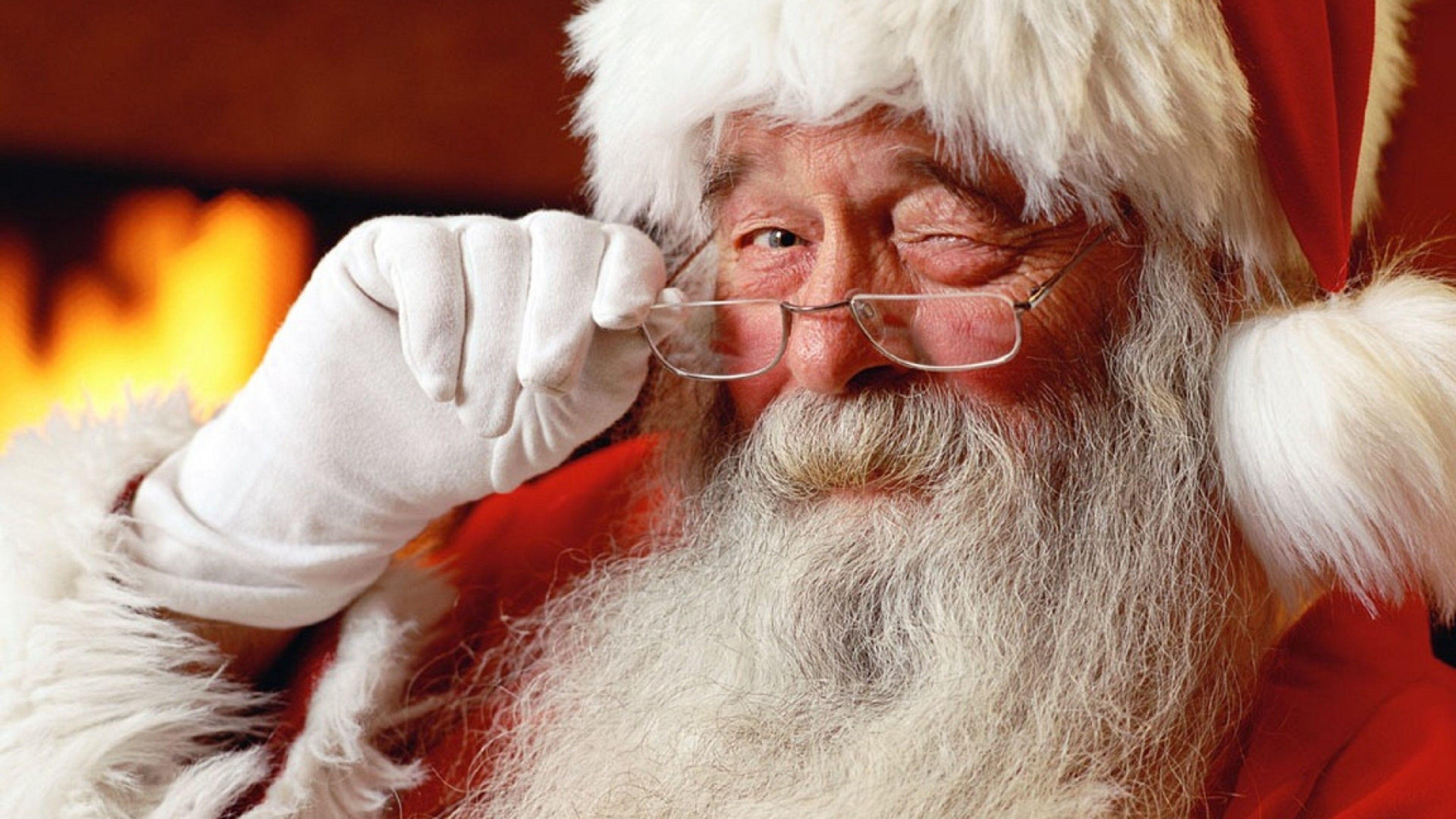 Santa Claus Glasses Christmas Spirit 4K Ultra HD Desktop Wallpapers