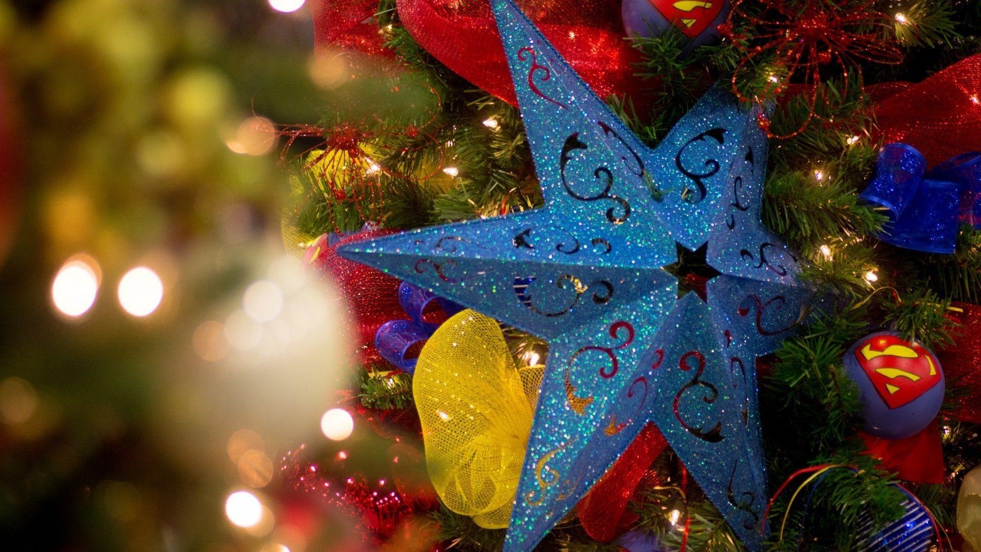 The star on the Christmas tree. Android wallpaper for free