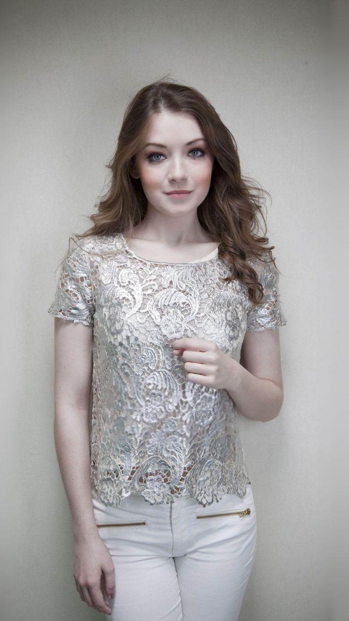 Sarah Bolger, brunette, actress, 2018, 720x1280 wallpaper