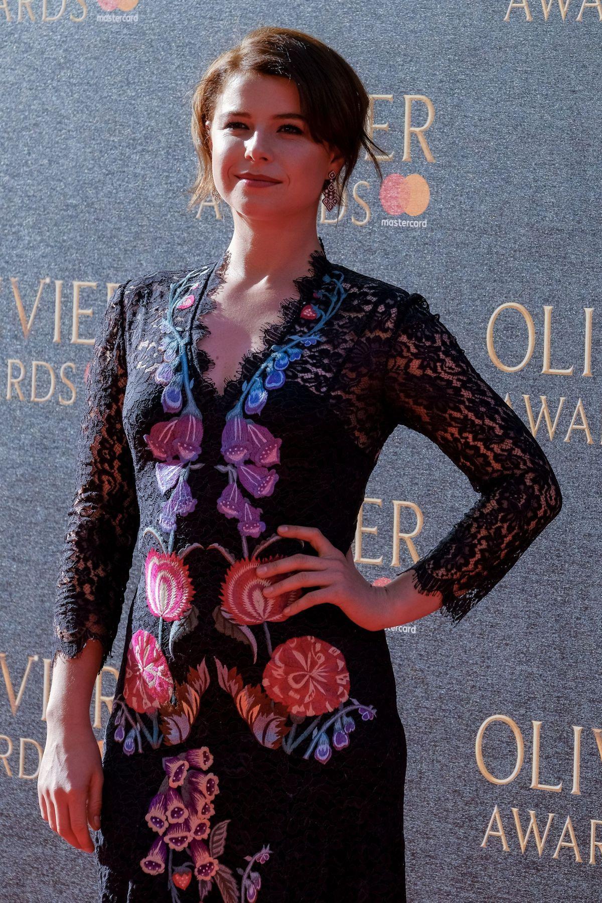 Jessie Buckley Vogue