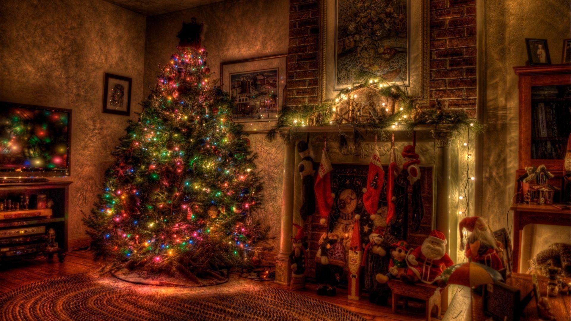Wallpaper tree, christmas, holiday, garland, fireplace
