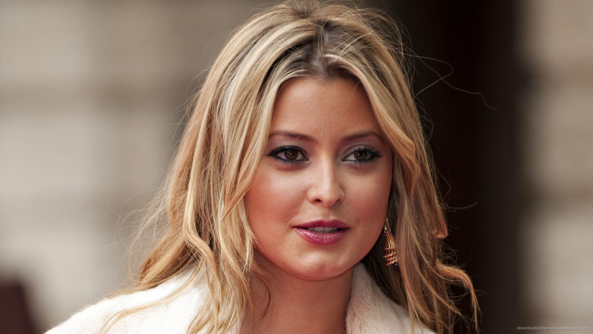 Holly Valance Wallpapers Wallpapers HD Wallpapers.