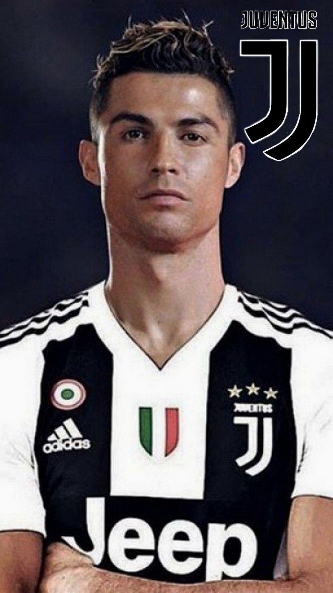 Awesome Wallpaper Cristiano Ronaldo Juventus 2018
