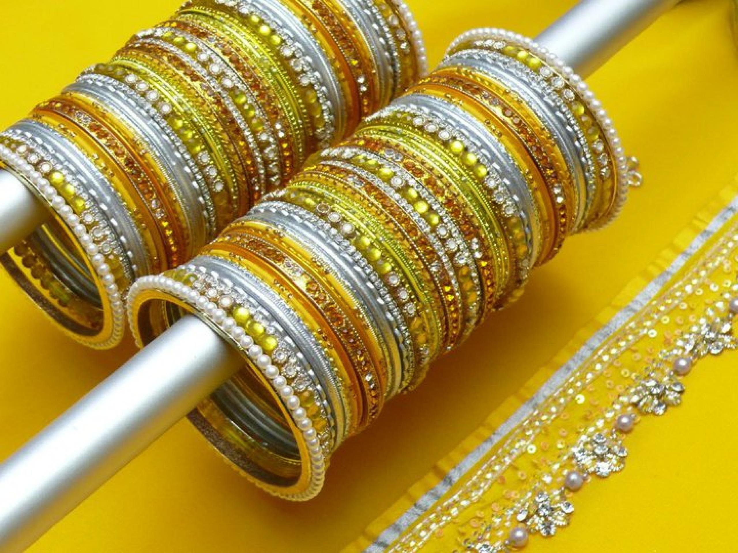 Download Bangles images | 47 HD pictures and stock photos