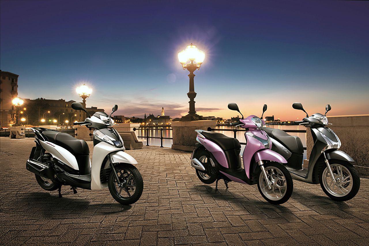 Wallpaper Honda Scooter 2013 SH300i Sporty SH Mode