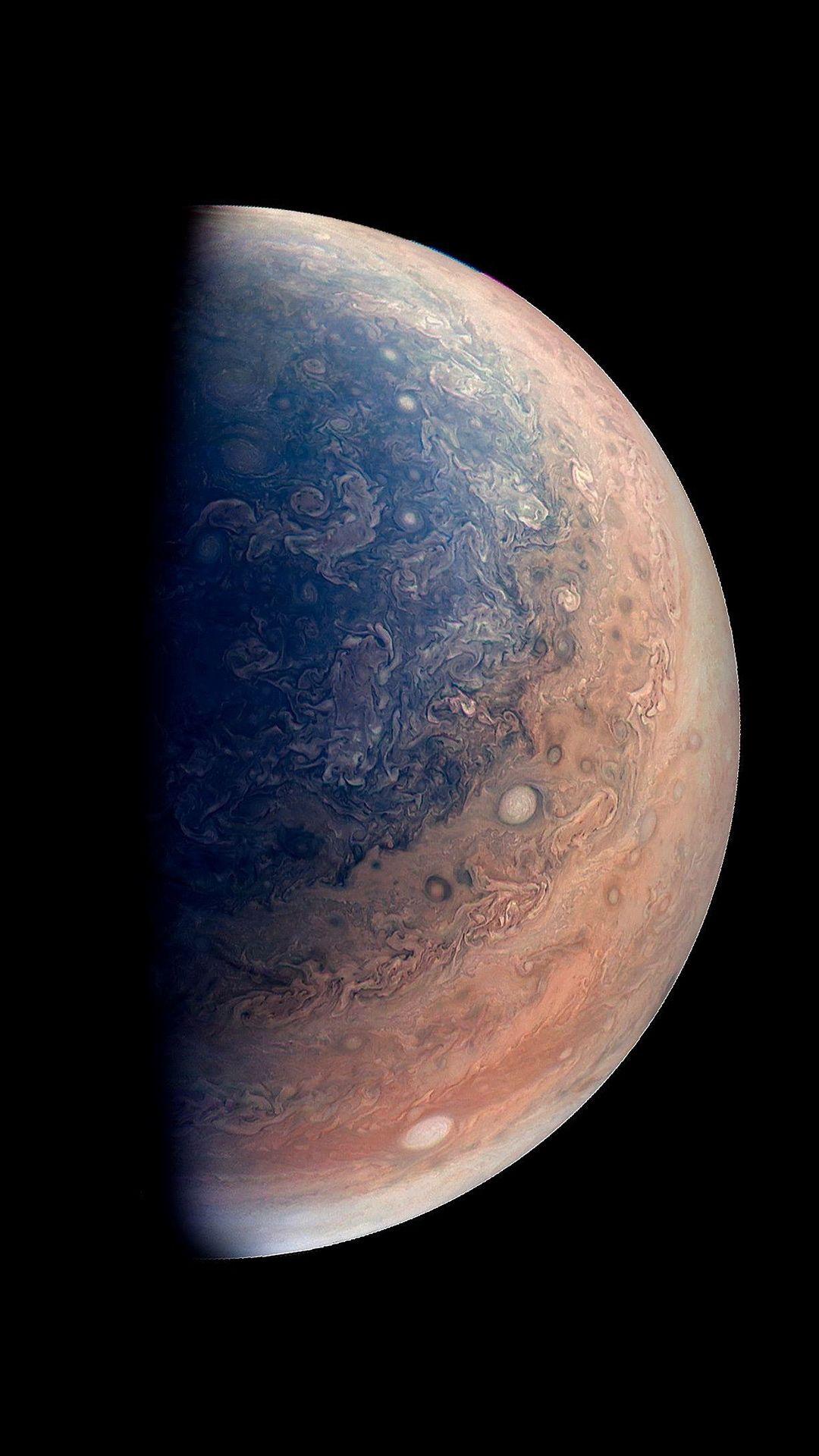Jupiter Planet As Seen By NASAs Juno Spacecraft #iPhone #wallpaper. Jupiter wallpaper, Jupiter planet, iPhone wallpaper planets