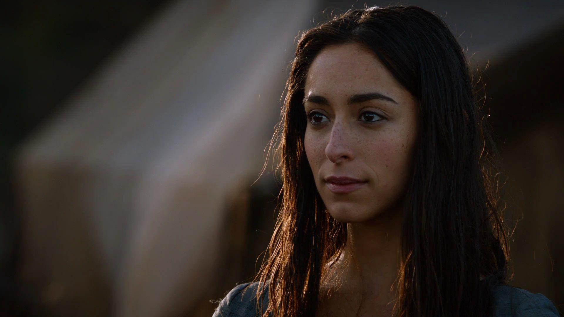 Oona Chaplin Wallpaper and Background Image