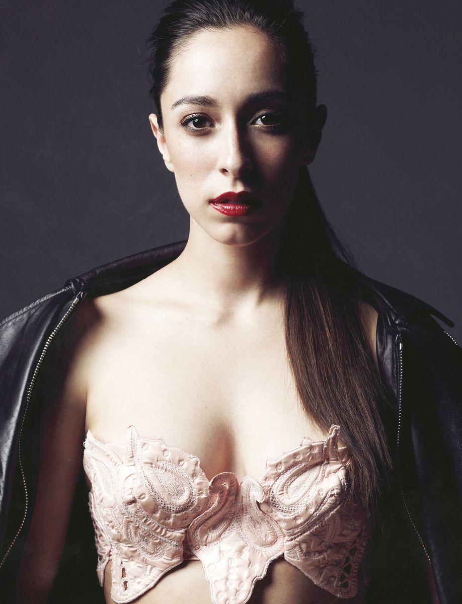 Oona Chaplin wallpaper