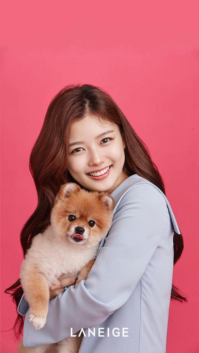 FY KIM YOO JUNG wallpaper from Laneige