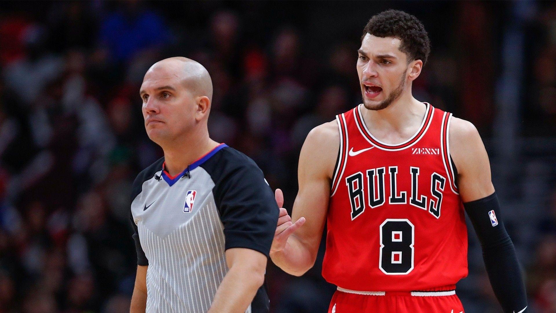 Zach LaVine struggling at the rim. NBC Sports Chicago