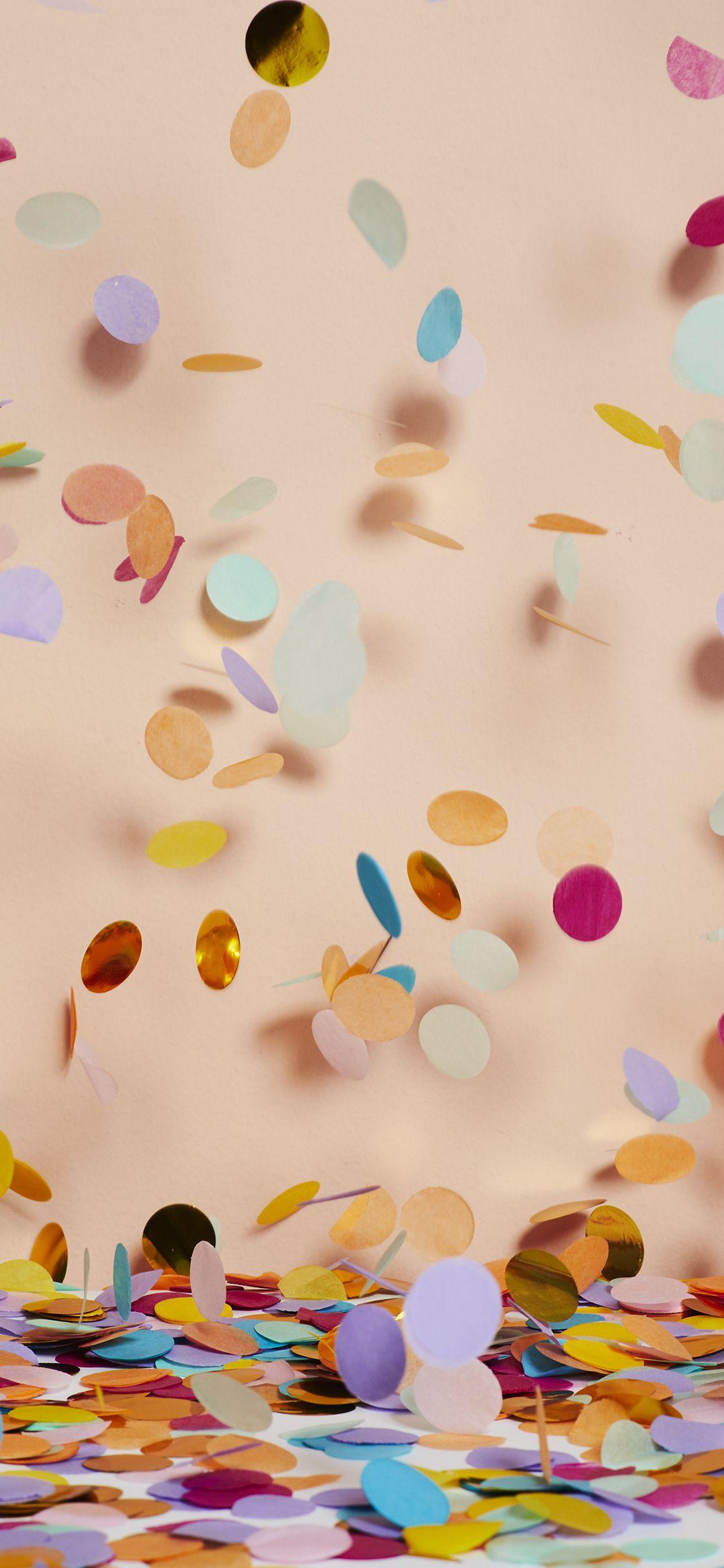 New Year, New Phone: Confetti Mobile Wallpaper + Main