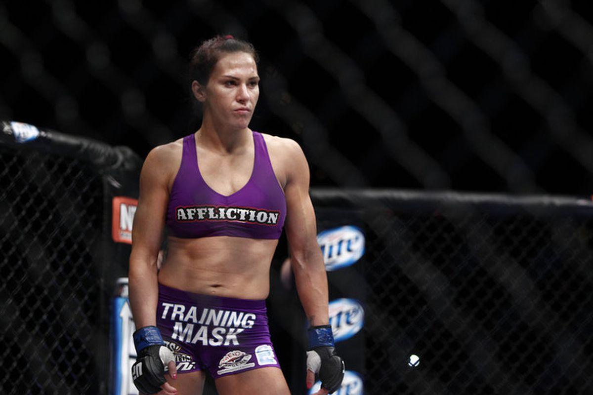 UFC 178 medical suspensions and injuries: Cat Zingano facing six