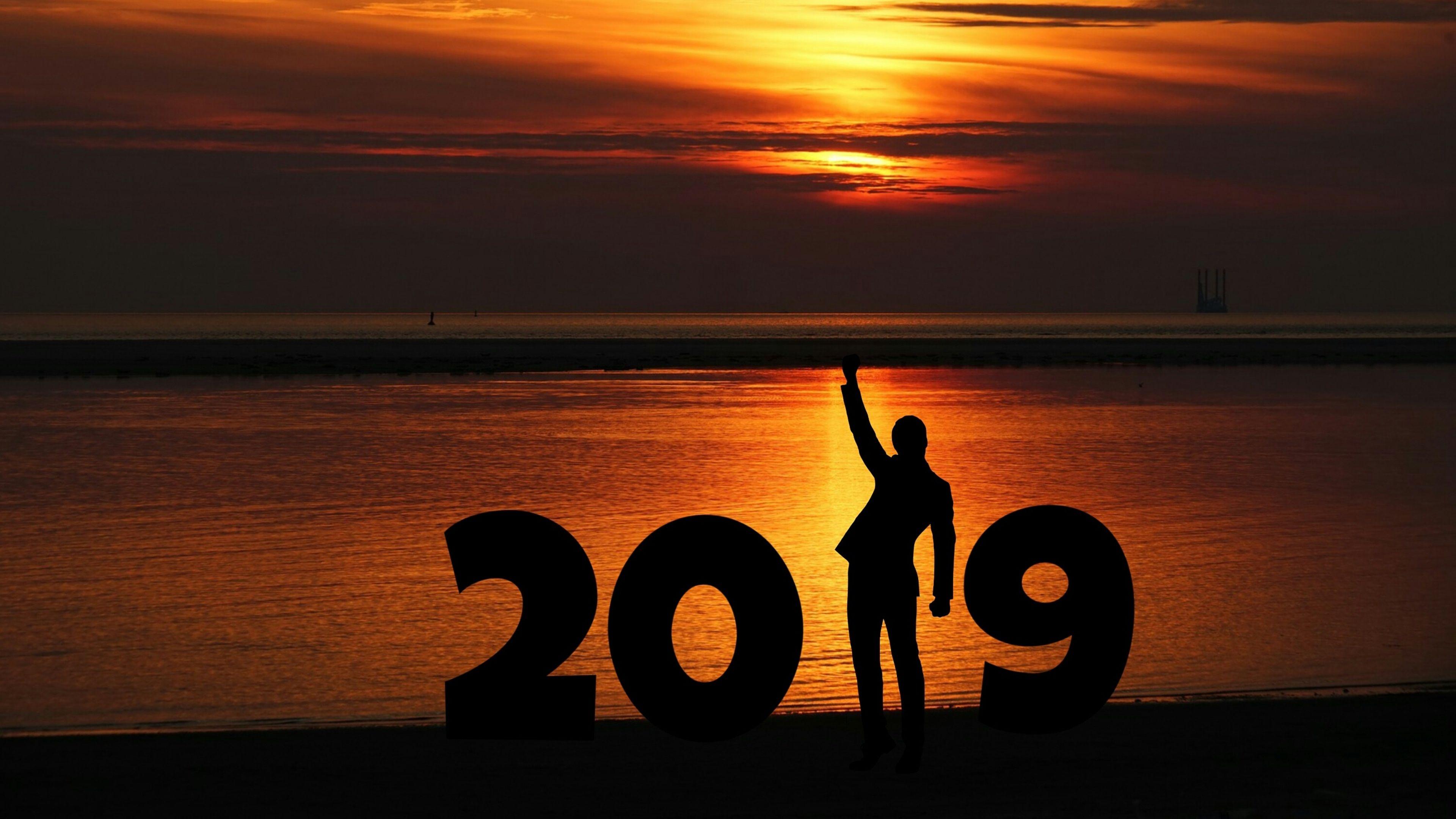 4K New Year 2019 Business Man Determination Wallpaper 38455