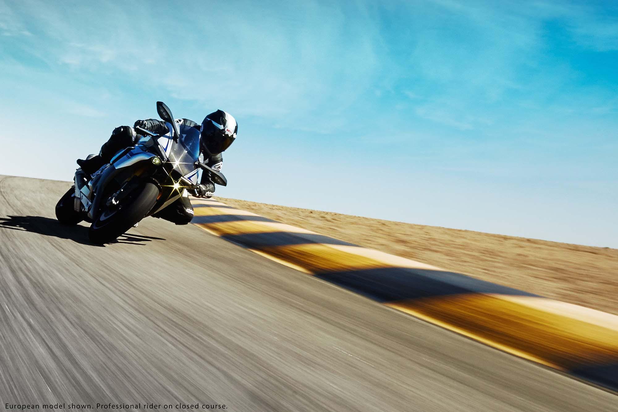 2015 Yamaha YZF R1M Wallpapers Wallpapers