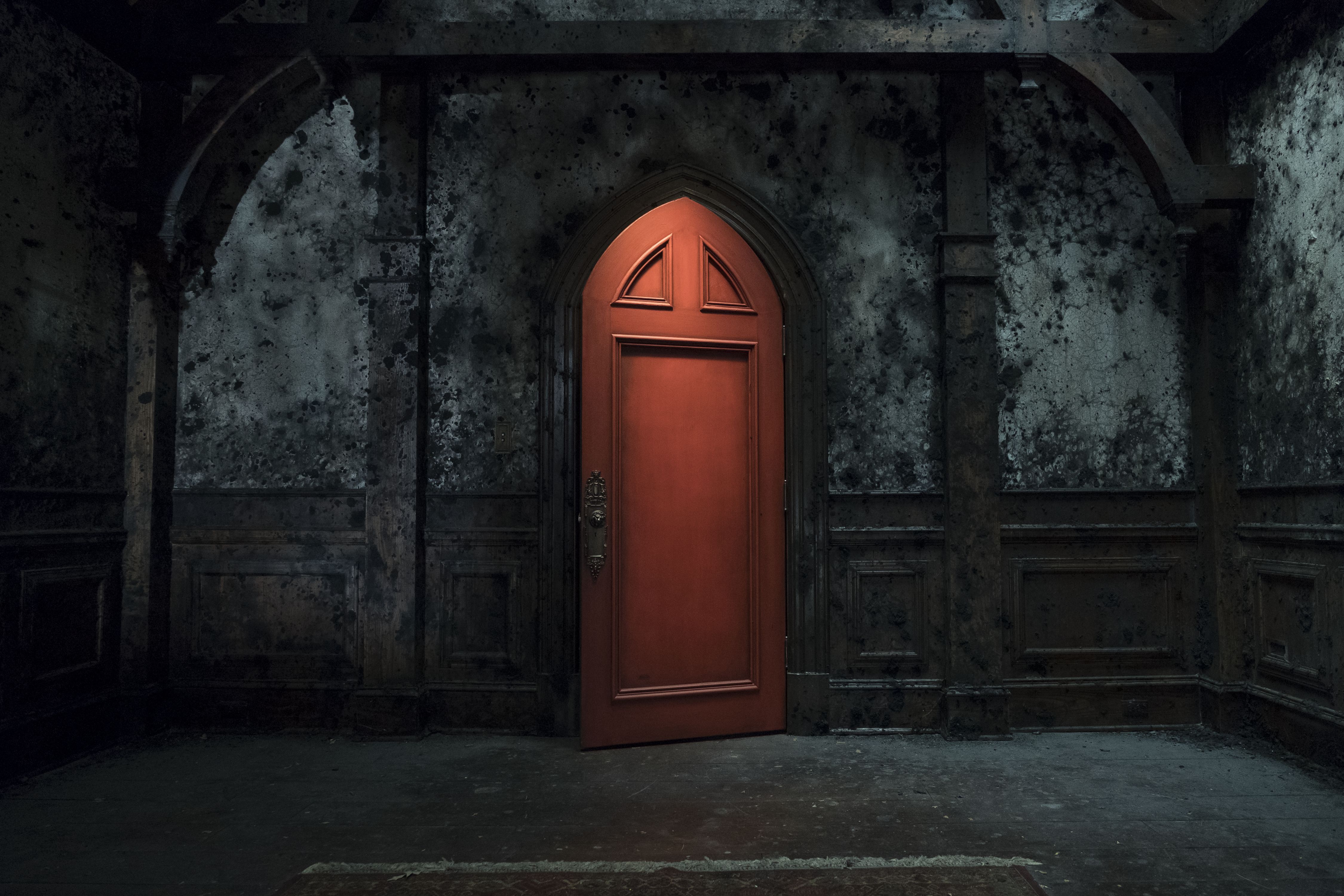 The Haunting of Hill House: The Red Room Explained