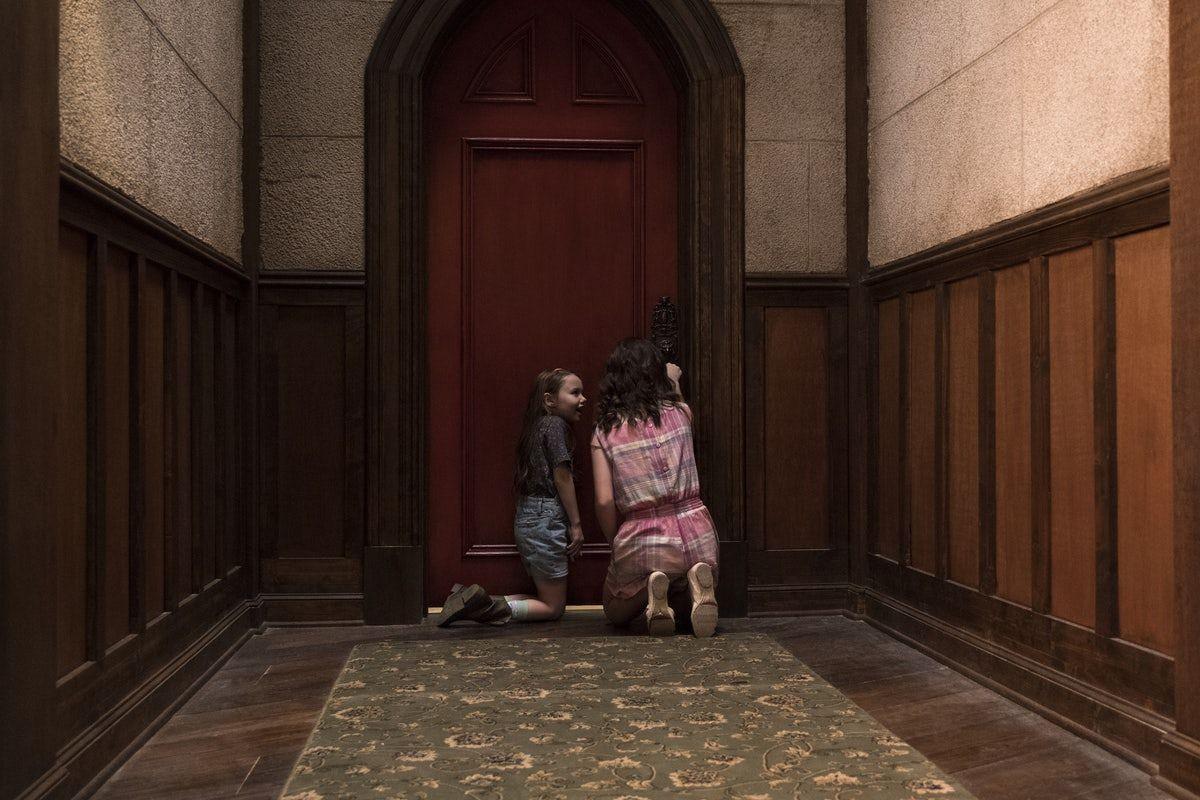 How Netflix Made The Haunting of Hill House Less Scary. The New