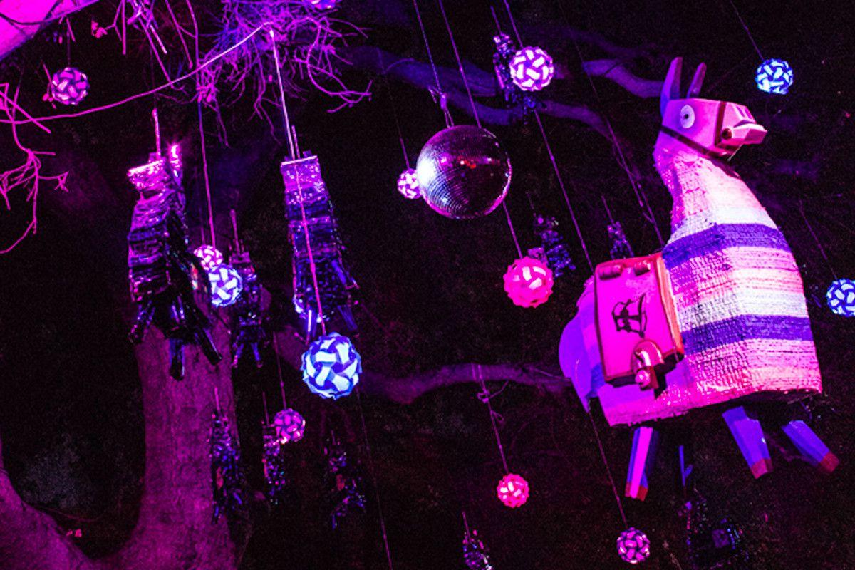 Fortnite fans broke into prop cars to get llamas hidden