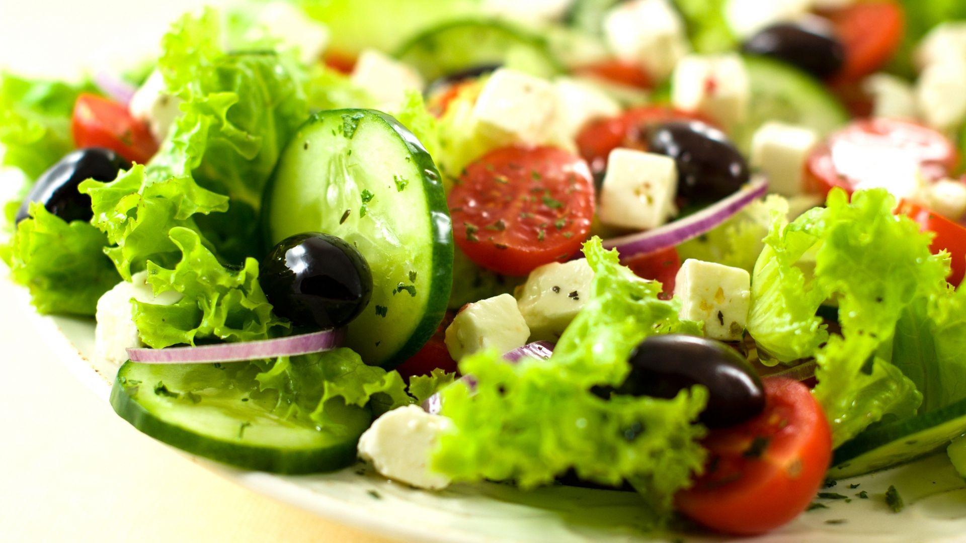 salad, vegetables, olives /salad