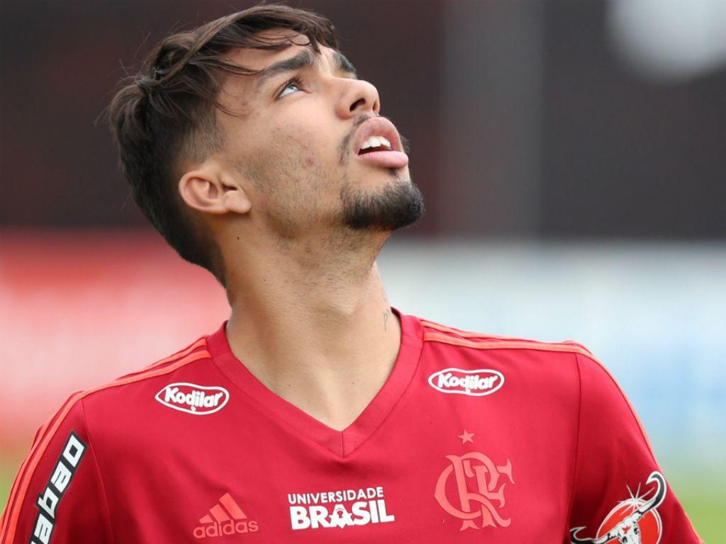 Flamengo ainda pode se reforçar e quer renovar o contrato de Paquetá