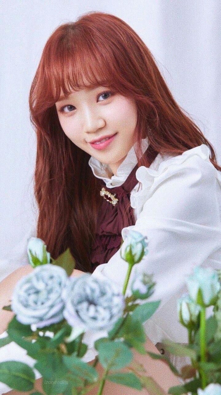 IZ*ONE 아이즈원 Jang Won Young, Sakura Miyawaki, Jo Yu Ri, Choi Ye