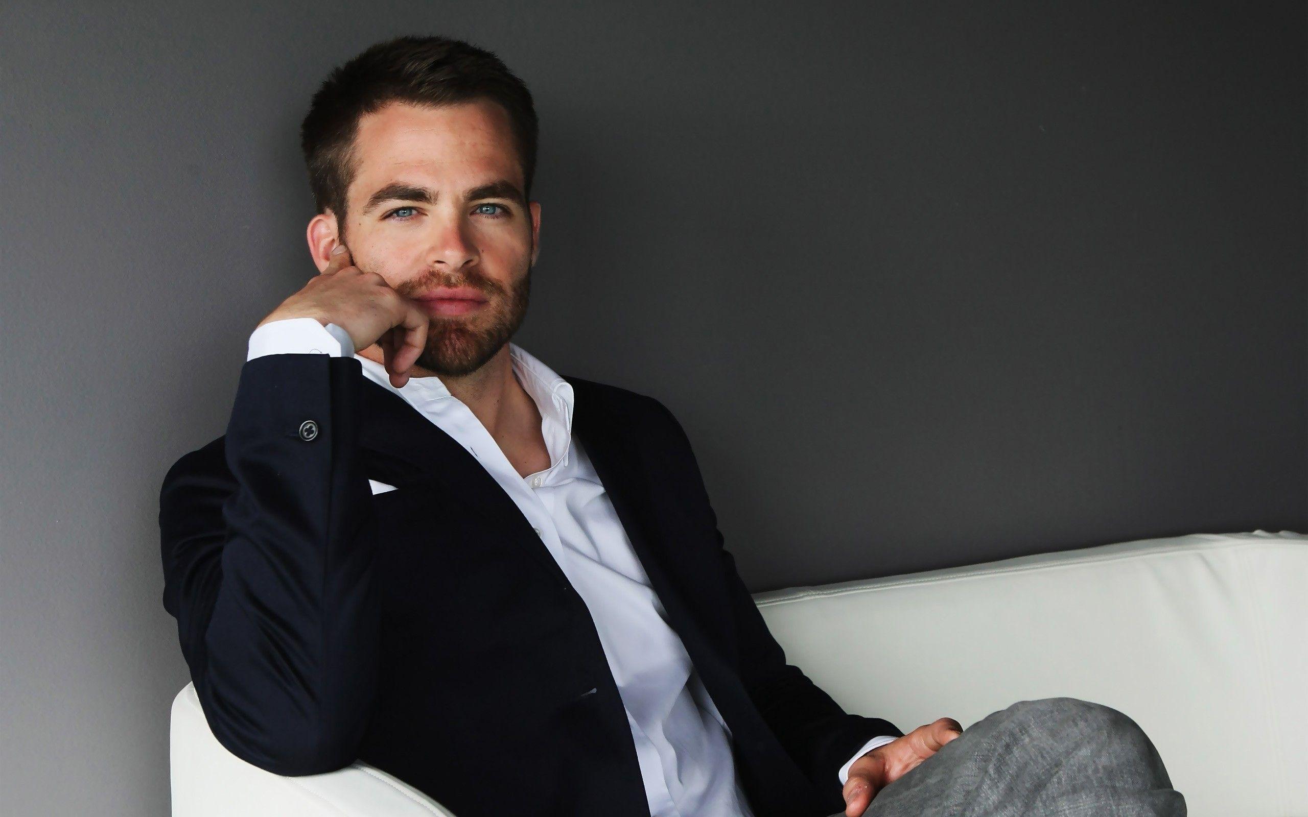 Chris Pine 2014 Photohoot HD Wallpaper, Background Image