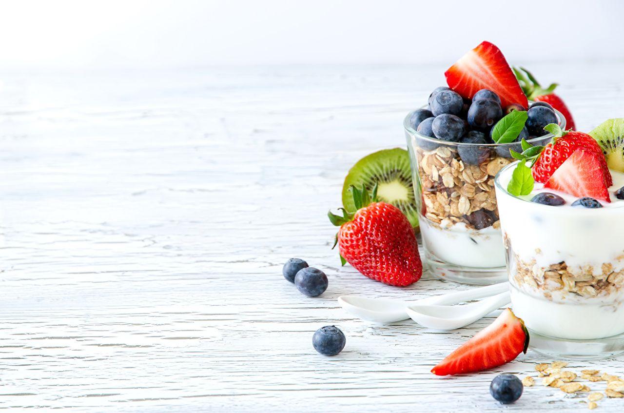 Wallpaper Yogurt Strawberry Blueberries Highball glass Food Fruit