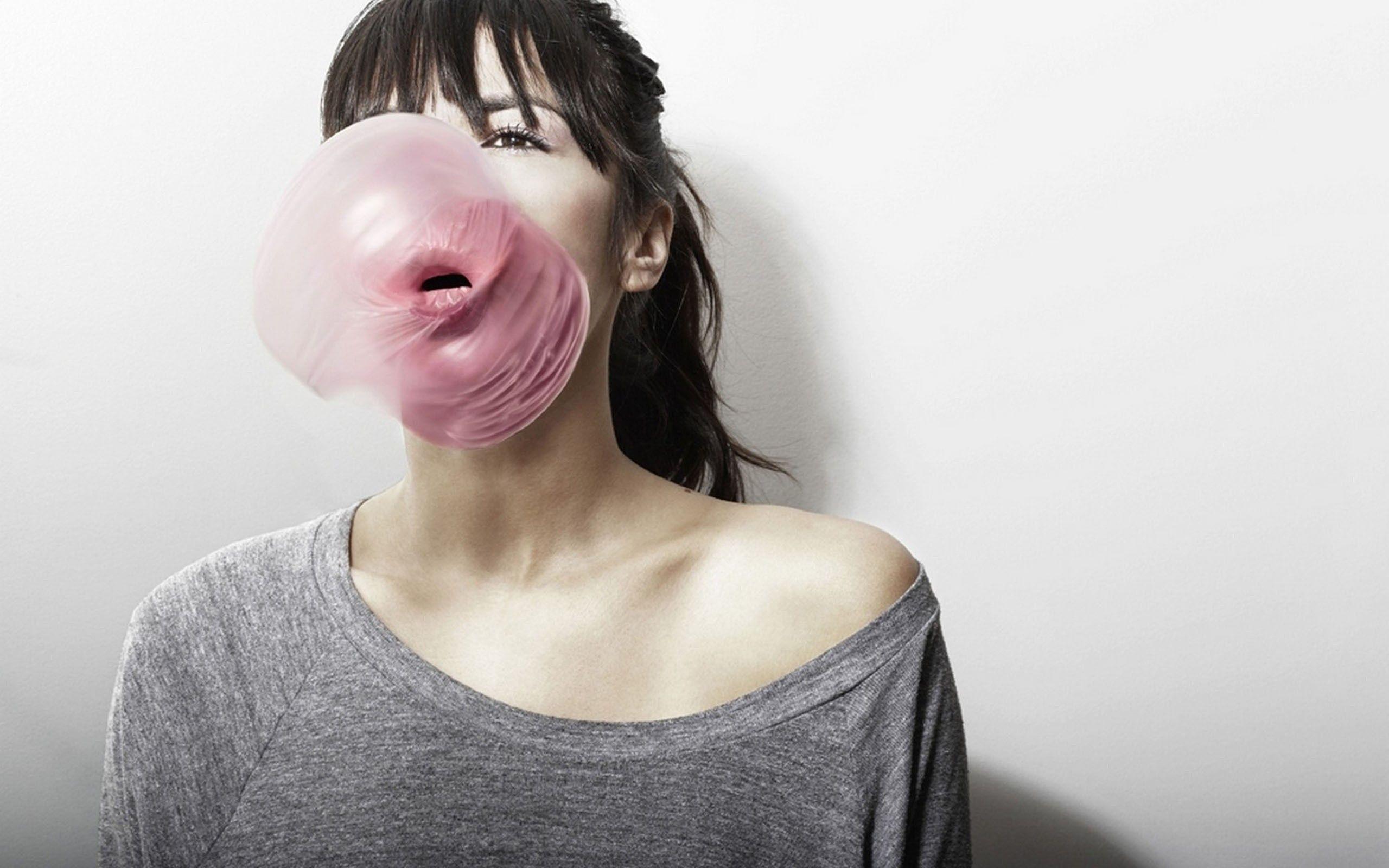 brunettes, women, balloons, bubble gum wallpaper