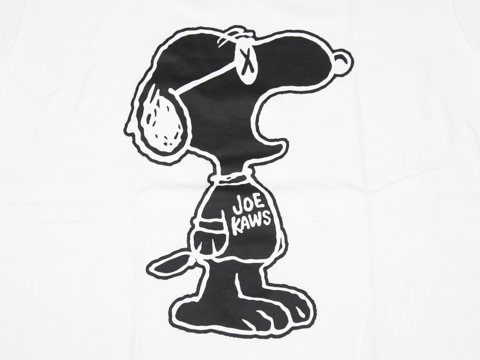 Uniqlo UT Kaws X Peanuts Snoopy White Graphic Tee T Shirt Size S