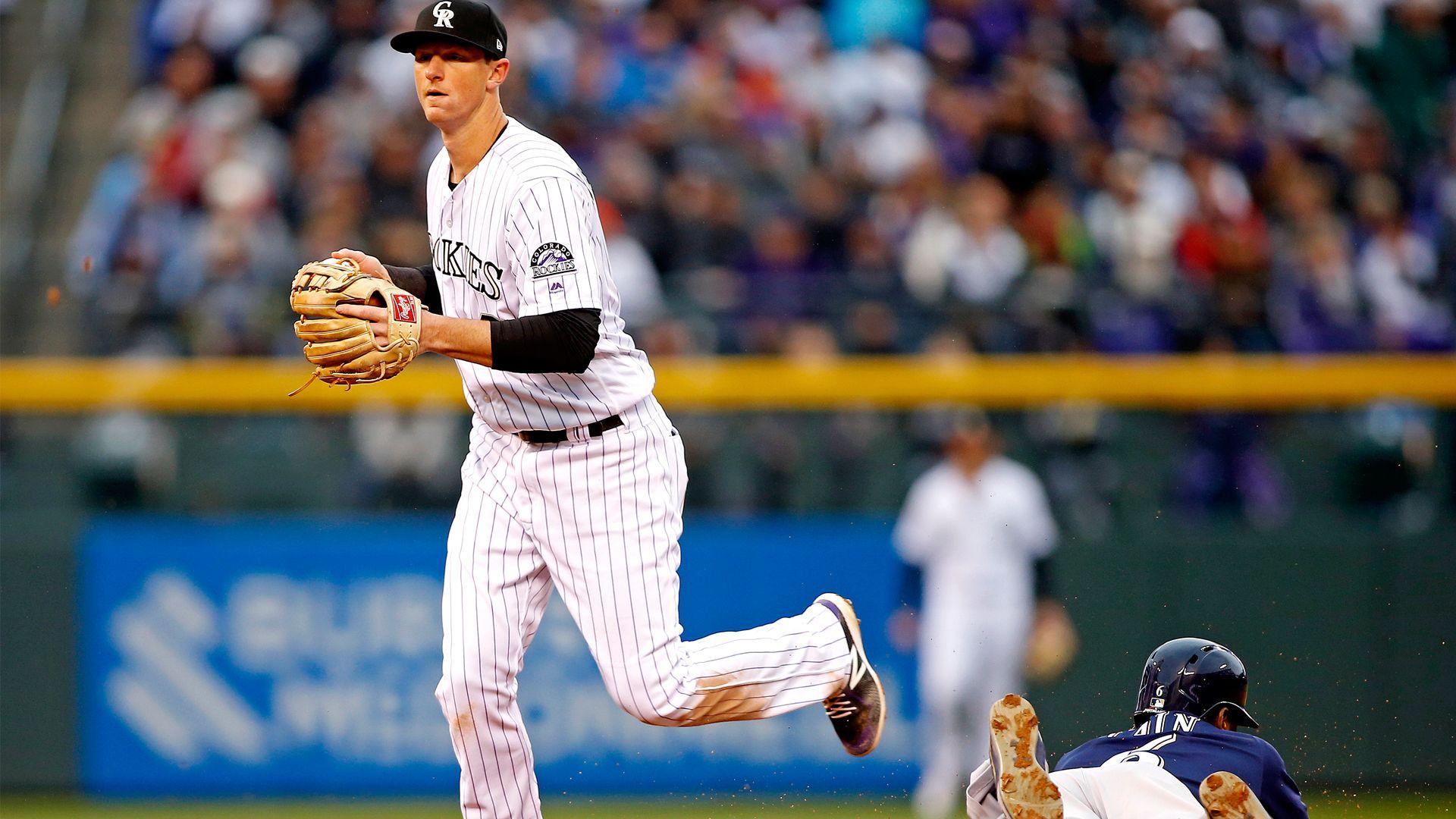 Source: A's express interest in DJ LeMahieu to bolster second base