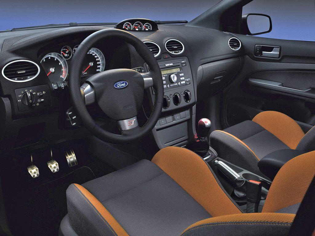 Ford Focus ST Wallpaper