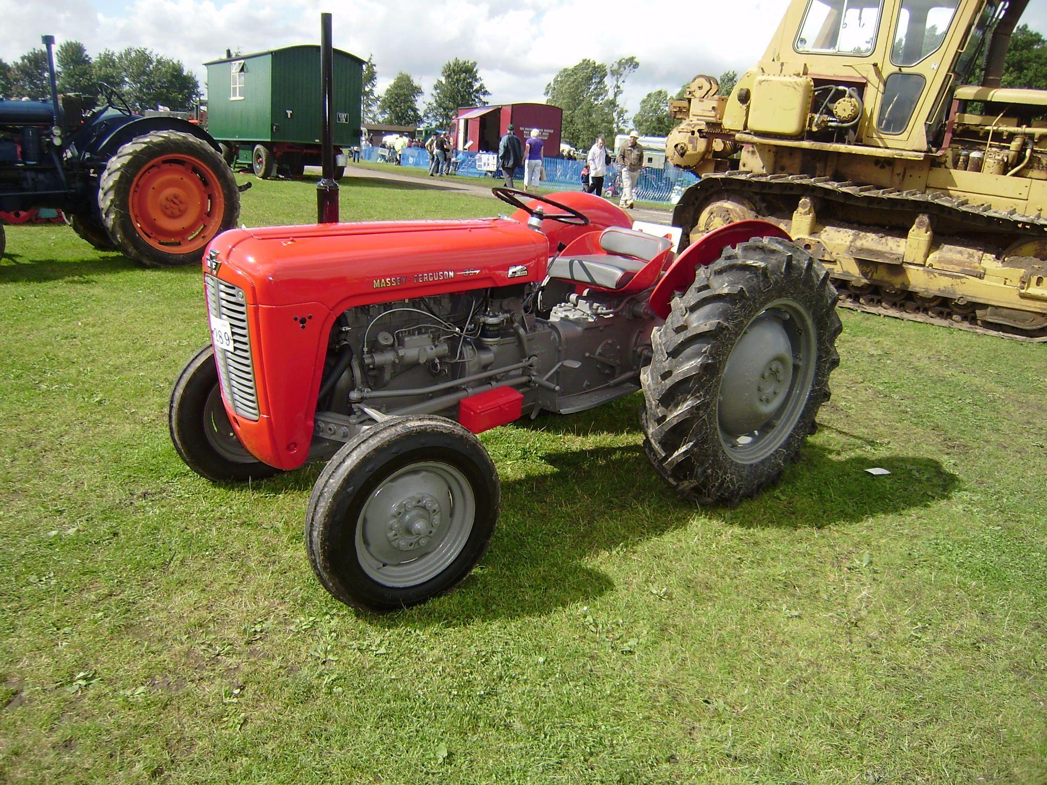 Massey Ferguson products by series. Tractor & Construction Plant