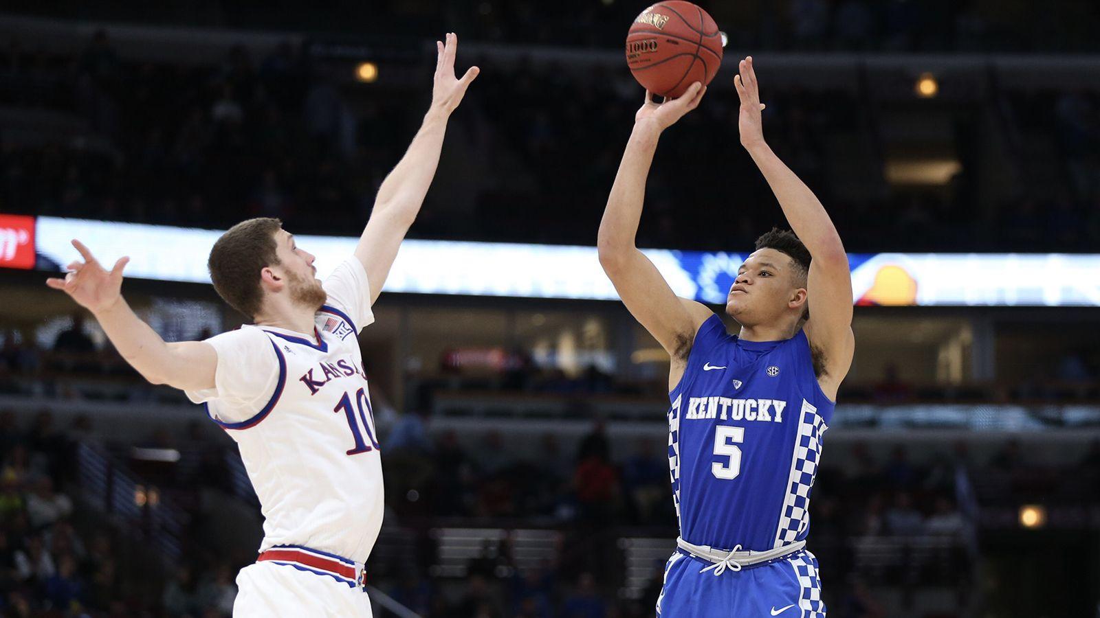 No. 7 Cats Fall Just Short Against No. 4 Jayhawks