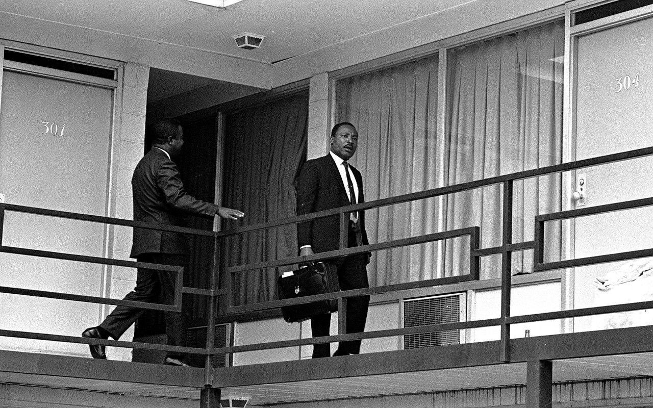 Dr. Martin Luther King Jr.'s Assassination: Rare Image from the Day