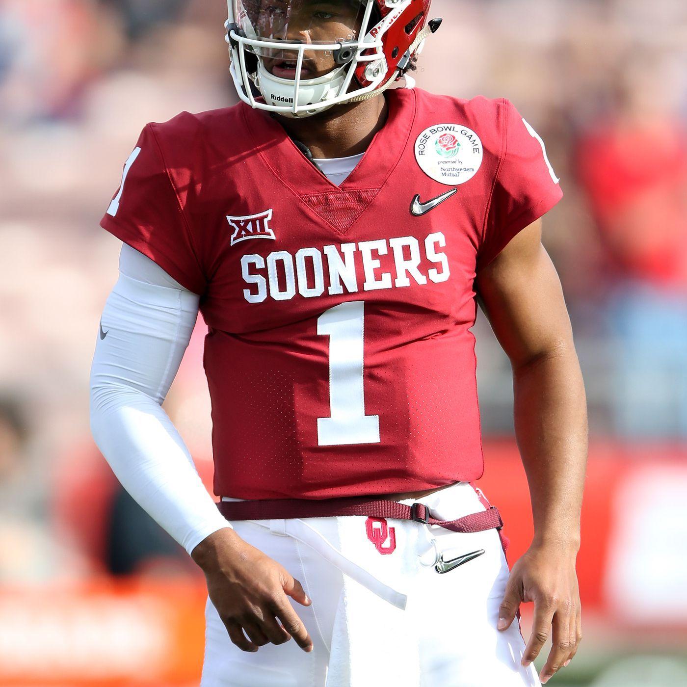 Oklahoma QB Kyler Murray plans to play football in 2018 after going