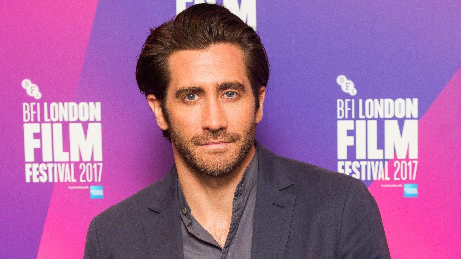 Jake Gyllenhaal In Talks To Play Mysterio In 'Spider Man: Homecoming