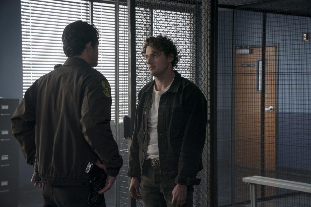 Roswell, New Mexico (The CW) image Roswell, New Mexico Pilot