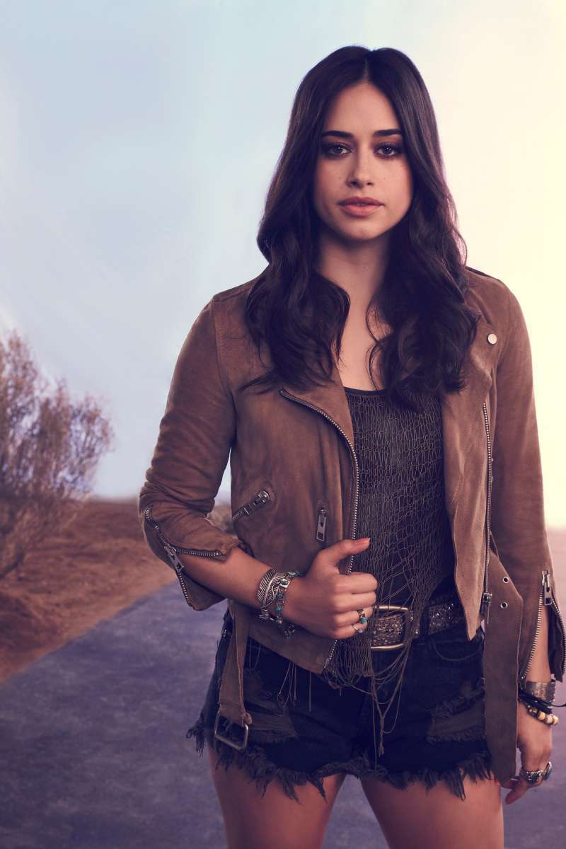 Roswell, New Mexico (The CW) image Roswell, New Mexico Season 1