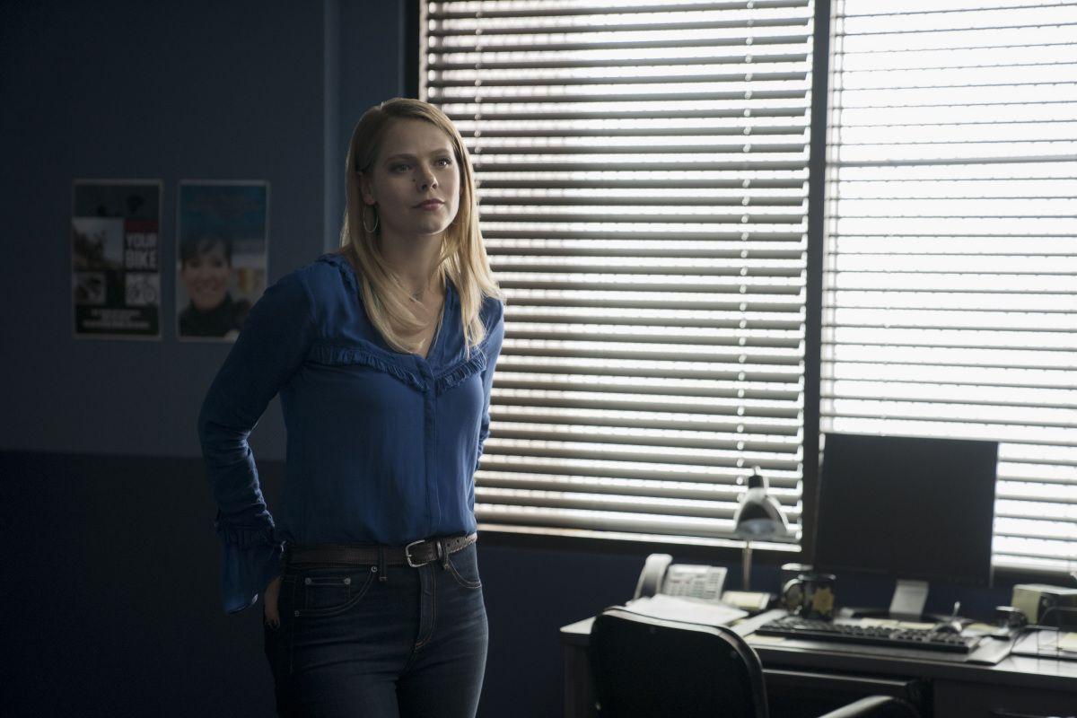 Roswell, New Mexico (The CW) image Roswell, New Mexico Pilot