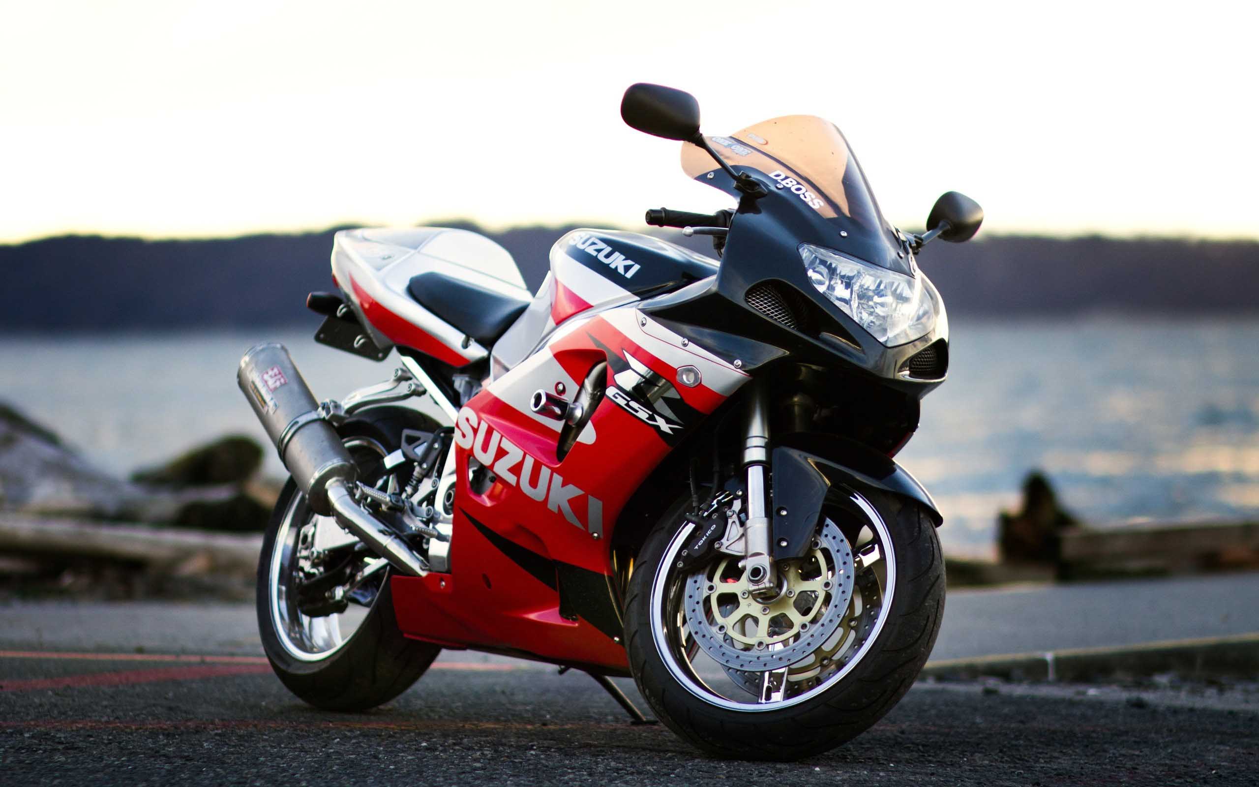 Motorcycle Suzuki GSX R1000 Red Best Desktop Wallpaper 2560x1600